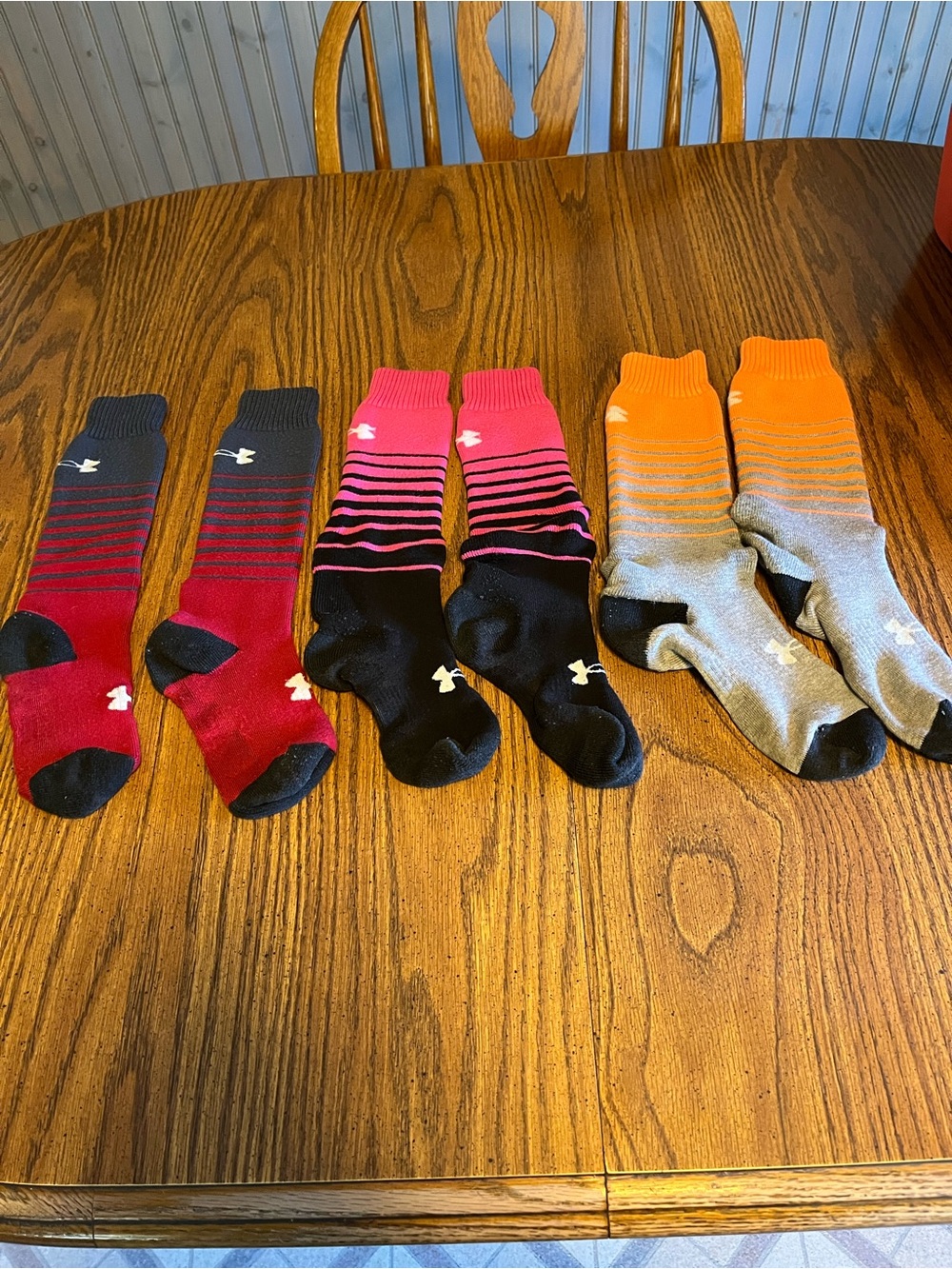 Under Armour women’s  Performance Crew Socks - Red, Pink, Orange (3-Pack)
